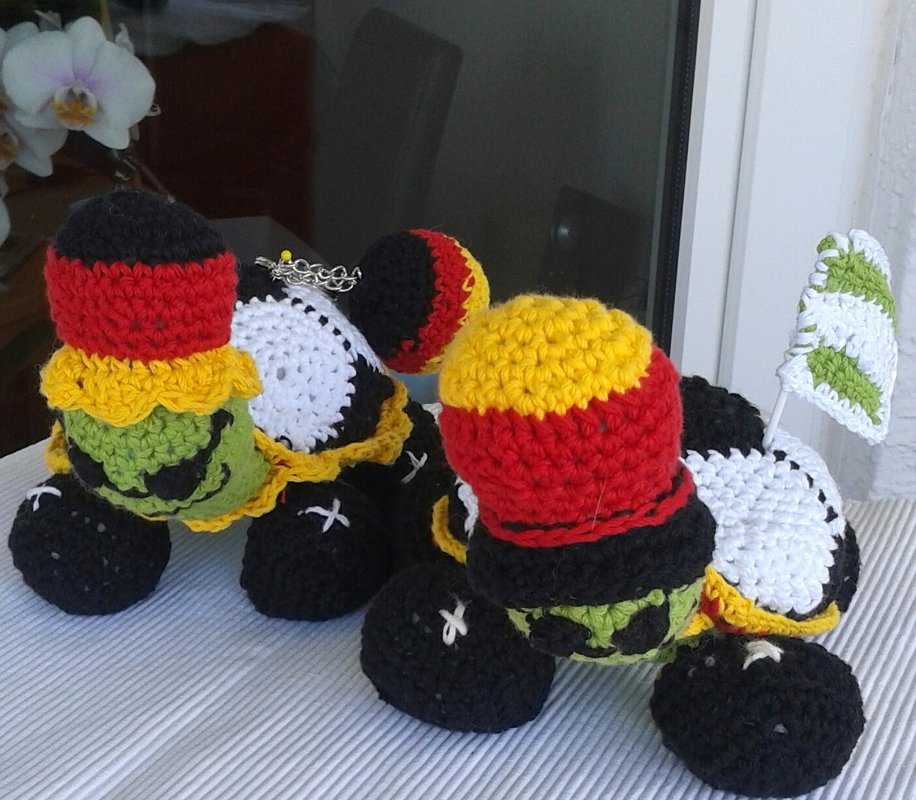 Erna und Egon, die Fußballfans - Häkelanleitung