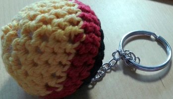 Deutschlandball Schlûsselanhänger  von Josasu