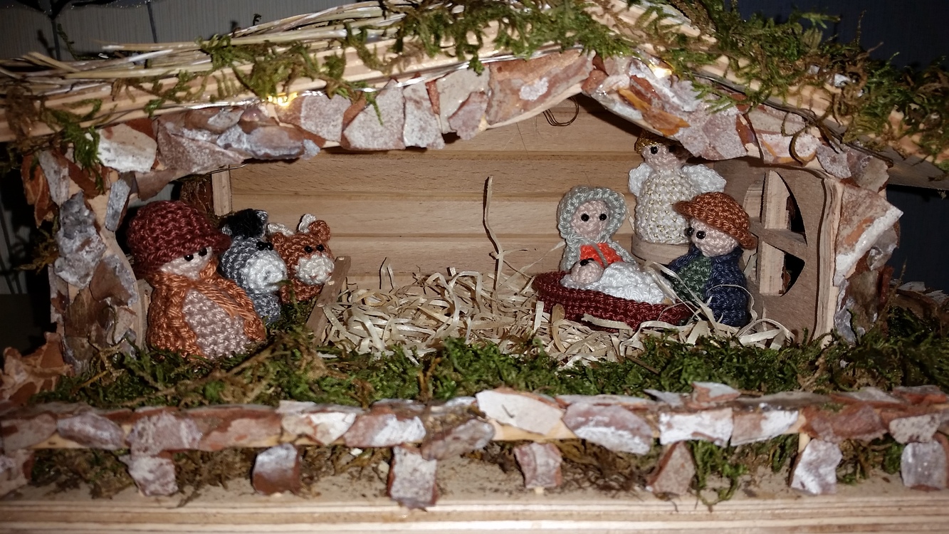 Häkelanleitung Mini Weihnachtskrippe Set mit 11 Figuren