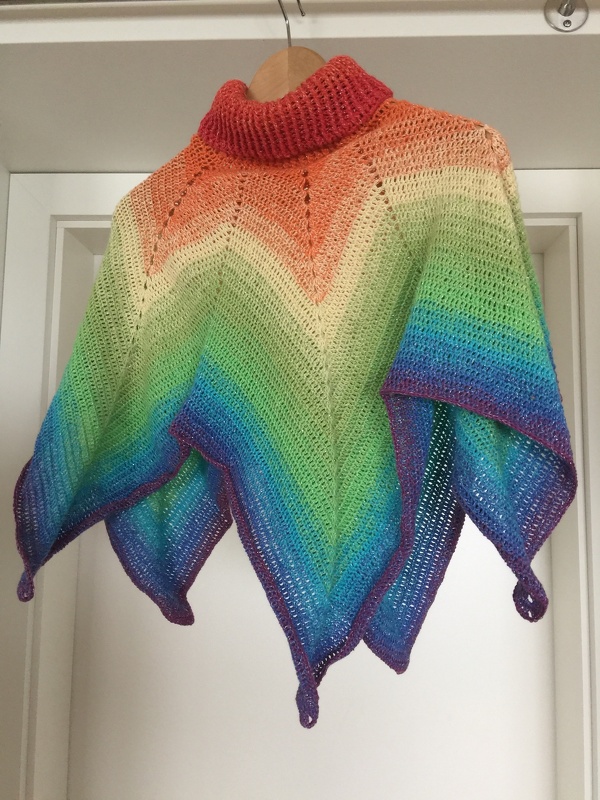 Harlekin - star shaped poncho
