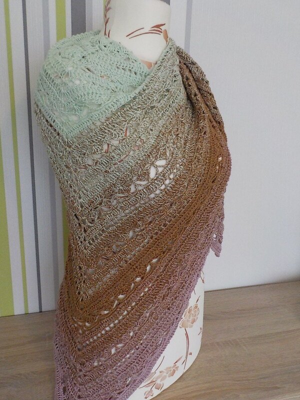 Bruinen Shawl