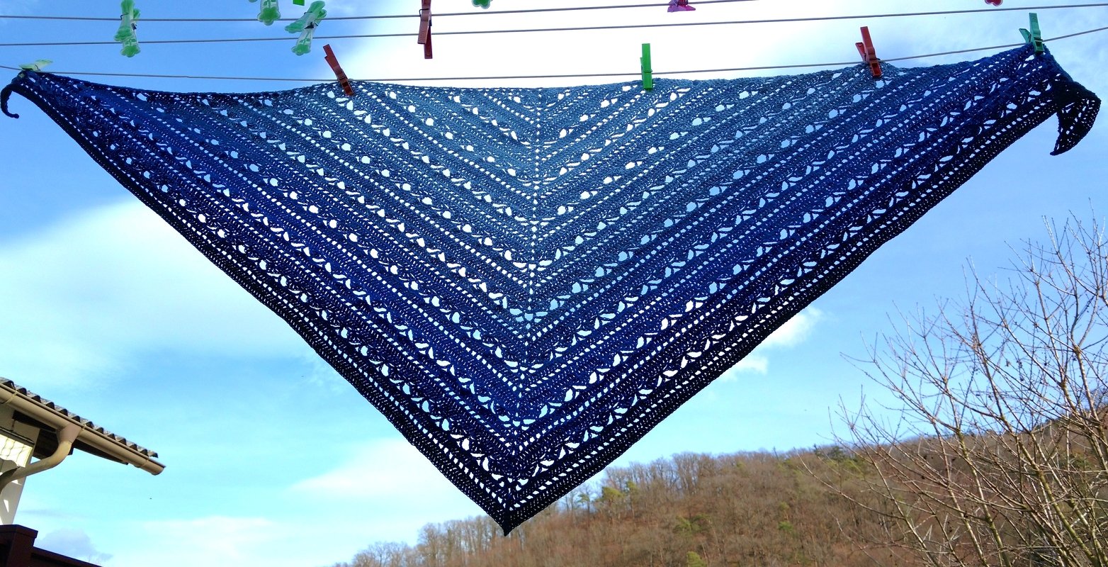 Bruinen Shawl