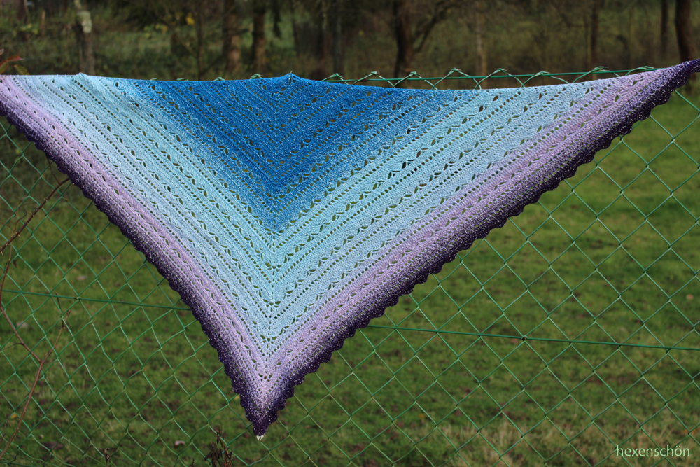 Bruinen Shawl