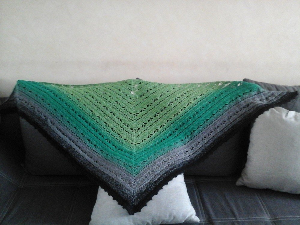 Bruinen Shawl