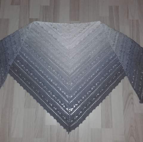Bruinen Shawl