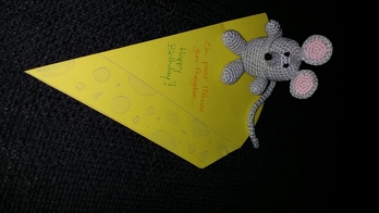 Hach, ich liebe einfach die Sweepies Ü-Pets!!! Sie sind echt super einfach nachgehäkelt und mit einfachen Mitteln lässt sich ein tolles Geldgeschenk zaubern :-)