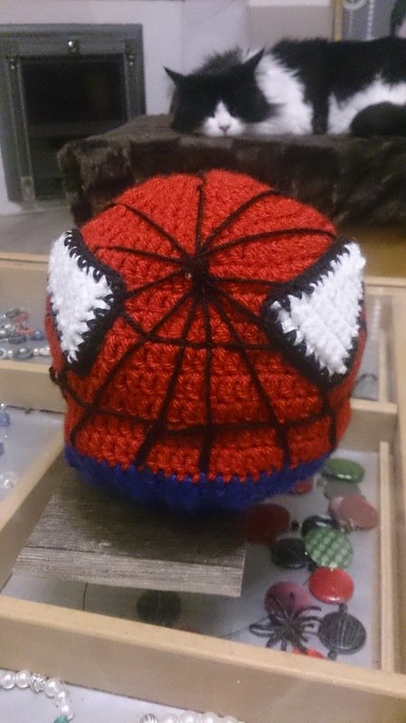Häkelanleitung: Kindermütze Spiderman