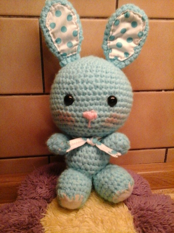 Häschen / Hase mit Stehohren - Häkelanleitung