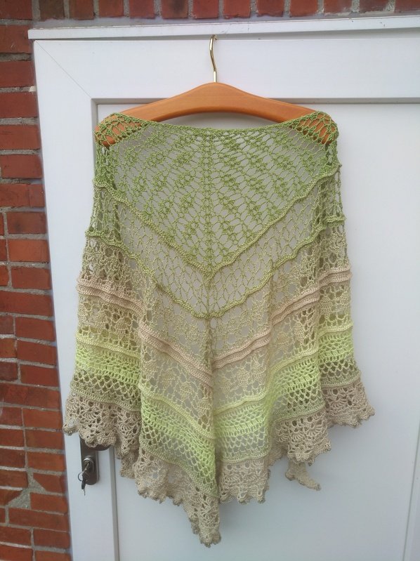 Edlothia Shawl