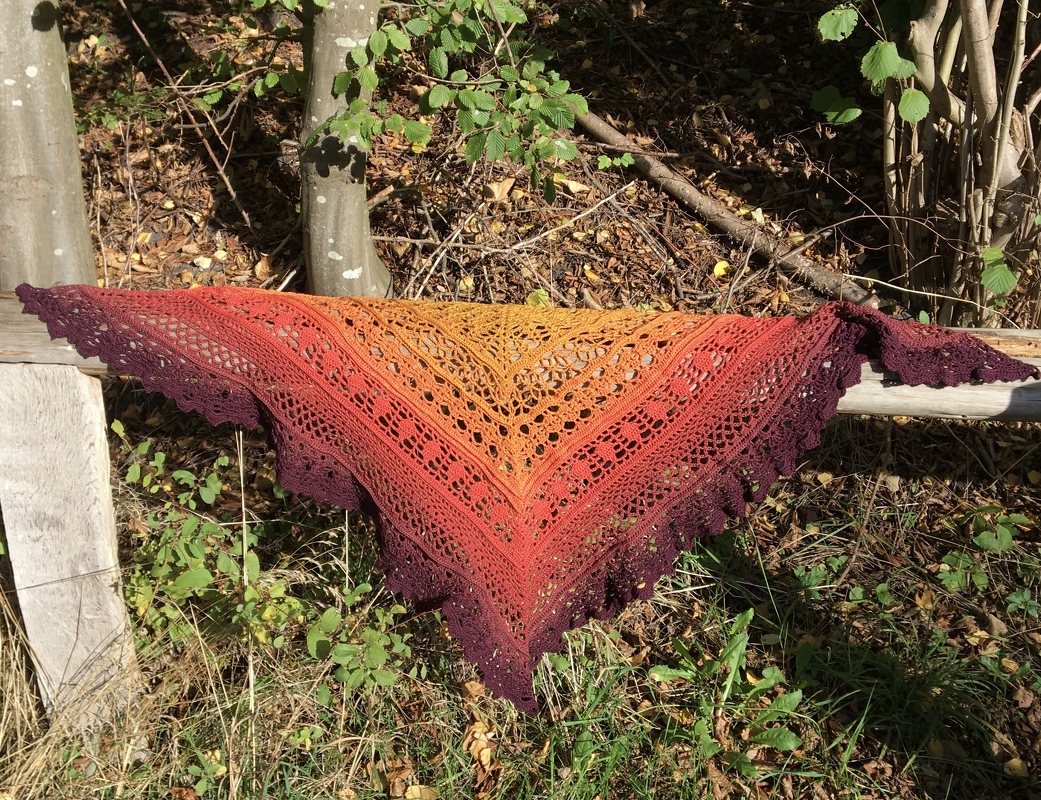 Edlothia Shawl