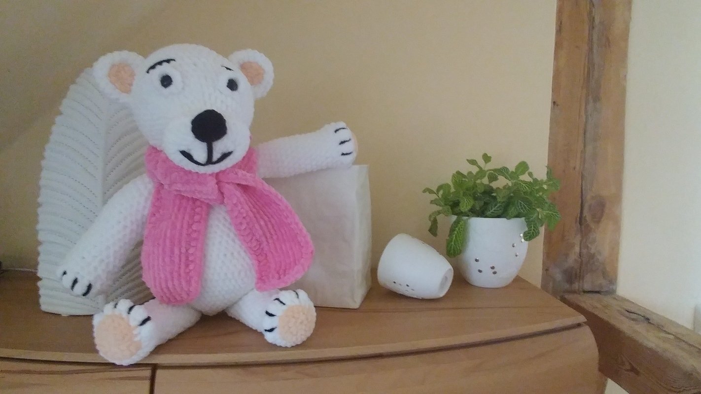 AMIGURUMI; Eisbär Brummer – Häkelanleitung