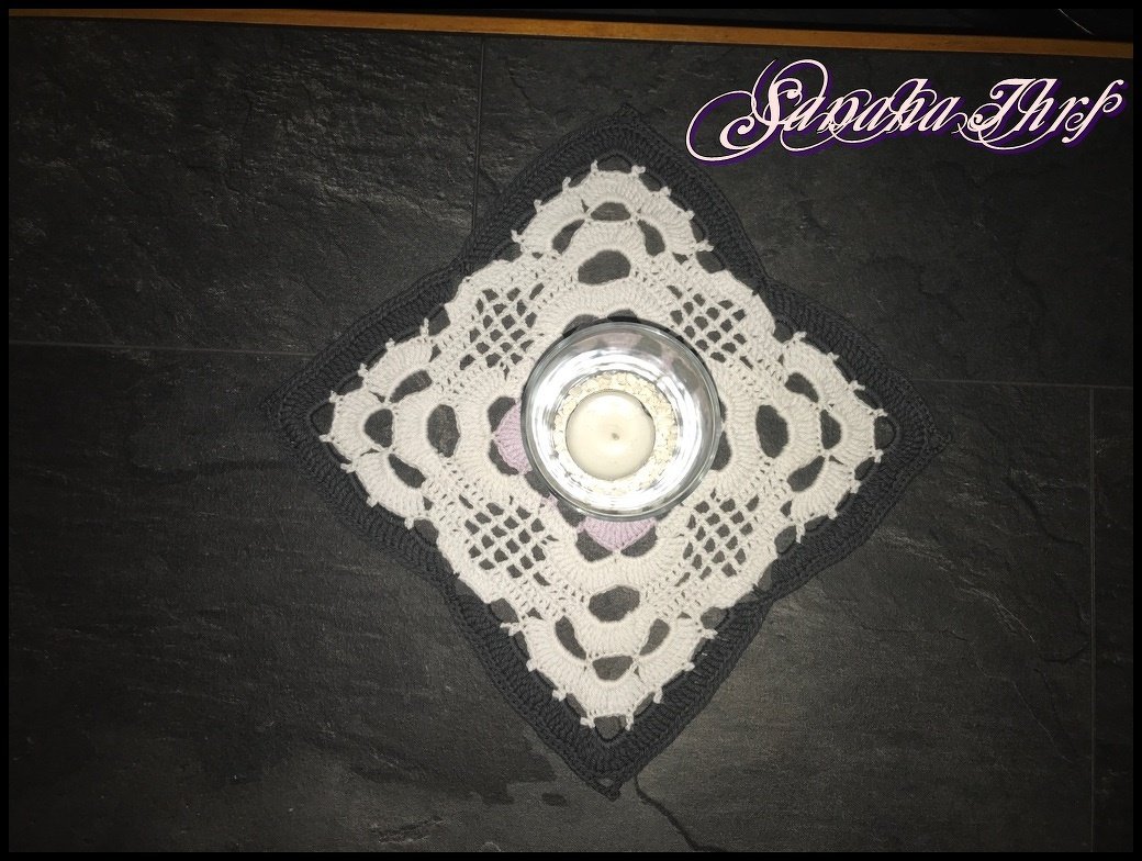 Häkelanleitung Tischdecke