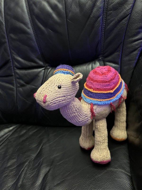 Kemal The Camel knitting pattern