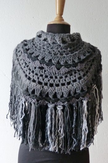 Weil mir der Loop so gefällt gleich nochmal in einer anderen Farbvariante! Gabriele
www.boridesign.blogspot.com