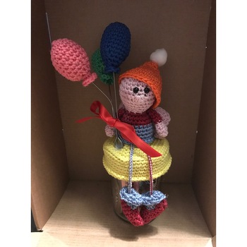 Schöne Anleitung, war ein nettes Geschenk;
hab ihm noch eine kleine Nase gegönnt...