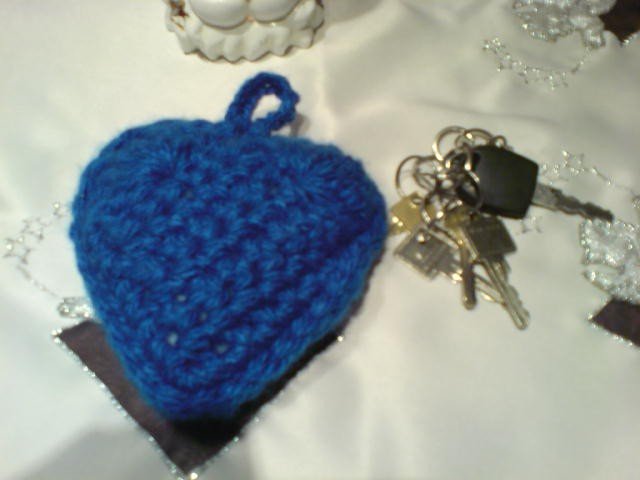 Anh&auml;nger &#039;Ein Herz f&uuml;r Deutschland` - Kostenlose H&auml;kelanleitung