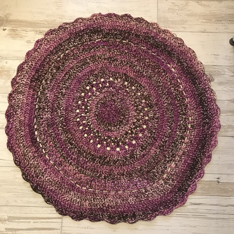 Häkelanleitung Teppich "Home" - perfekt für Wollreste 