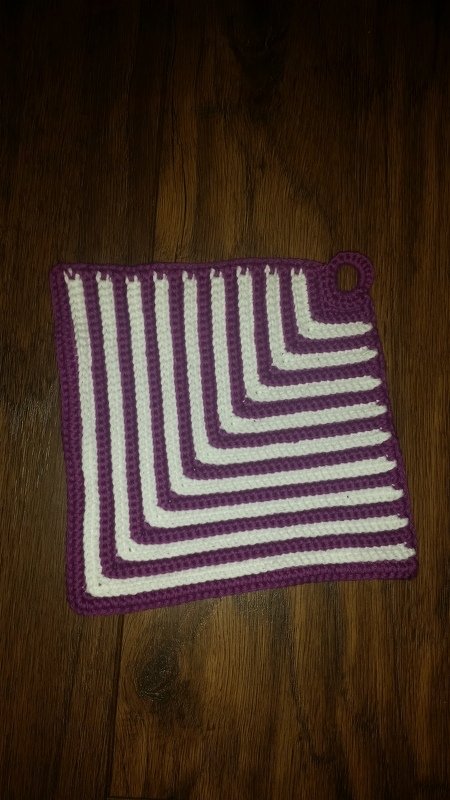 Topflappen und Untersetzer mit Rippenmuster