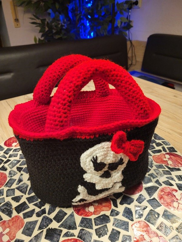 Häkelanleitung - Applikation - Totenkopf