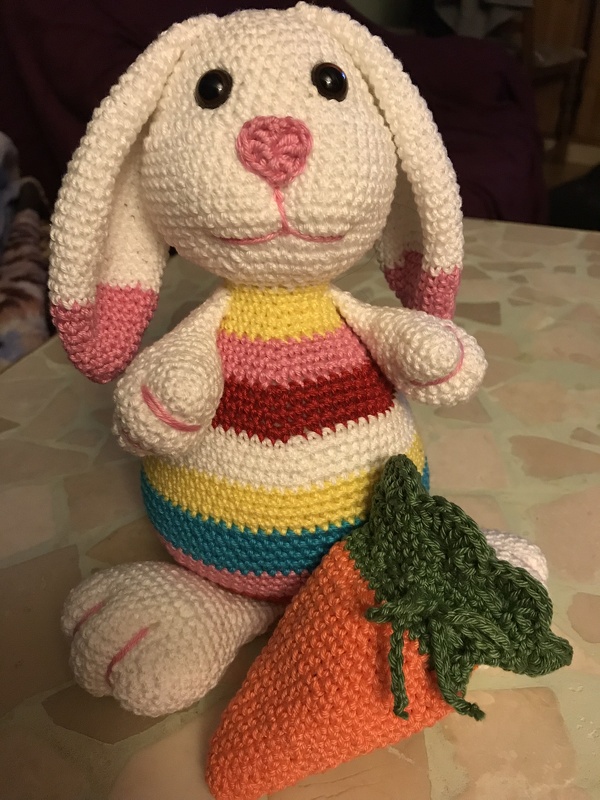 Häkelanleitung Hase Lilli Kunterbunt