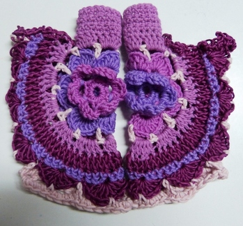 Wieder eine gut erklärte Anleitung von Petra. Mal schnell an einem Nachmittag gehäkelt.
Gabriele