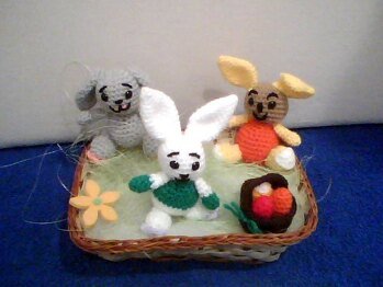 Ich habe die Häschen gehäkelt, sind sehr niedlich geworden. Danke für die gute Anleitung