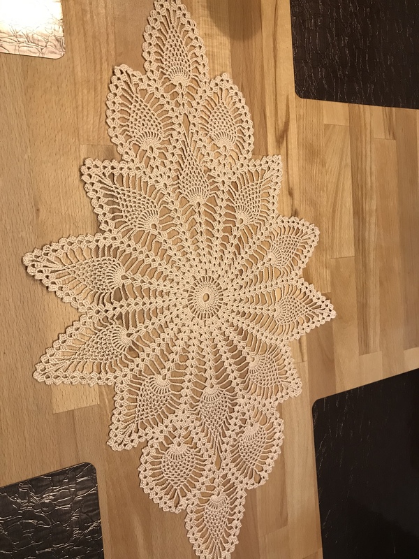 Gelber Läufer Häkeln