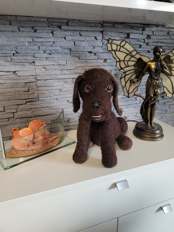 Häkelanleitung Labrador Abby, Anleitung um einen sitzenden Hund zu häkeln, von jennysideenreich