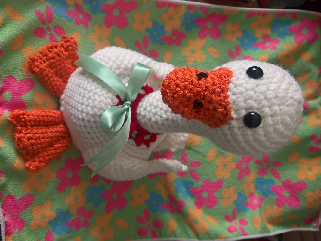 Geschenke-Tasche oder auch Dekoration Gans - gehäkelt von Dadade 