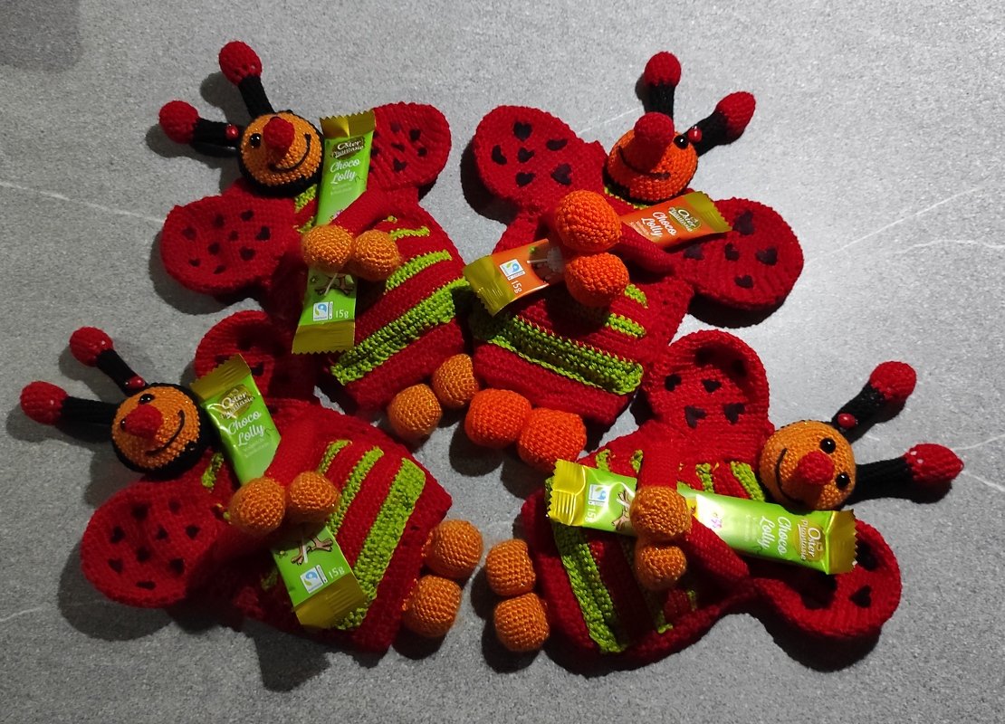 Besteckhalter Marienkäfer, nicht nur zu Ostern - gehäkelt von Dadade