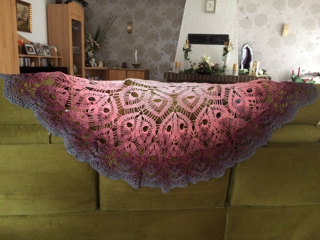 Tuch "Umarmung" mit 1 Woolly Hugs-BOBBEL-COTTON gehäkelt - Veronika Hug