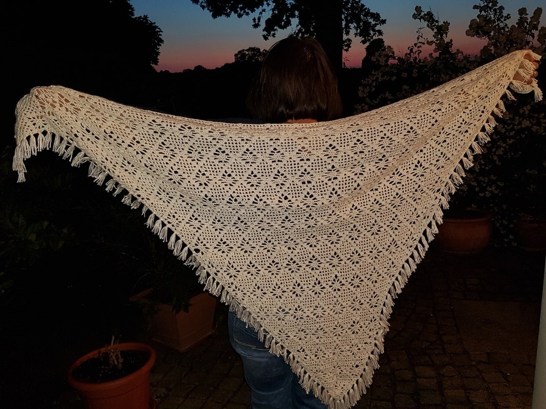 Häkelanleitung Tuch Schneeglöckchen