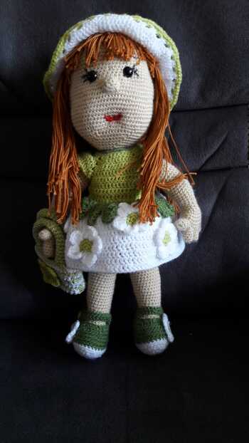 Lieschen ist fertig. Wieder ein Werk meiner Mutter (ich kaufe nur die Anleitungen 😃)