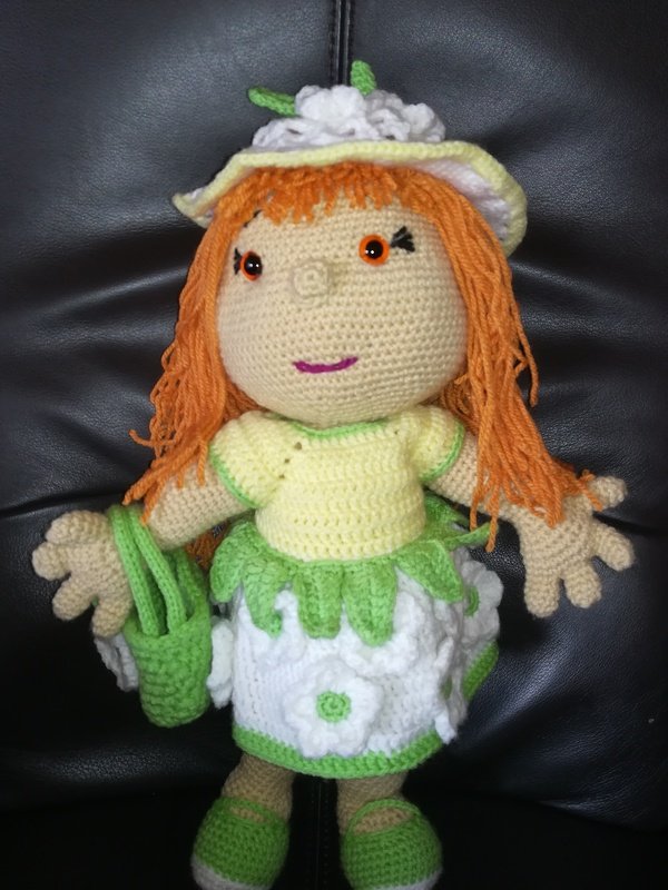 Häkelanleitung Puppe,Greta Gänseblümchen