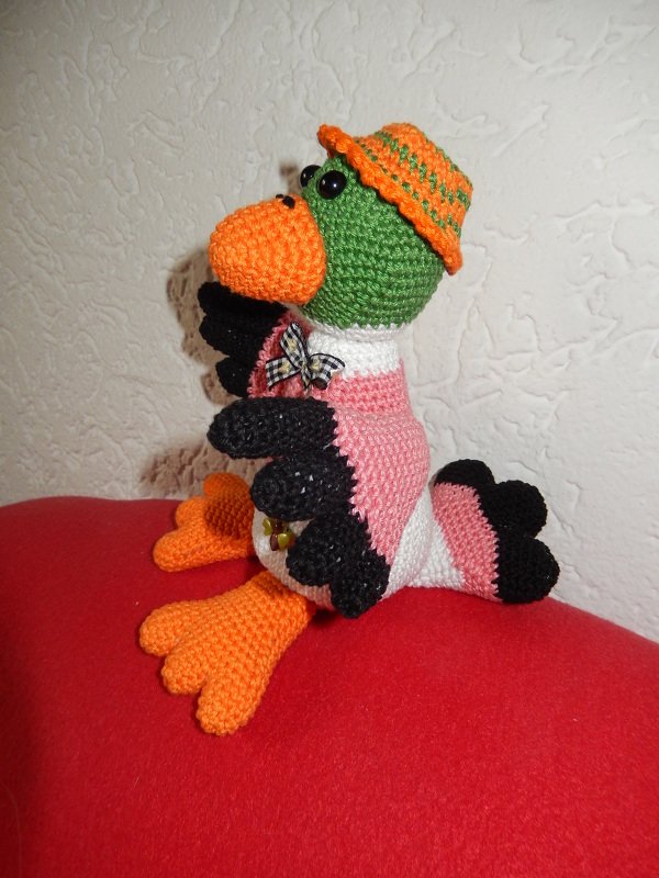 der lustige Serviettenhalter Wild-Ente - gehäkelt von Dadade