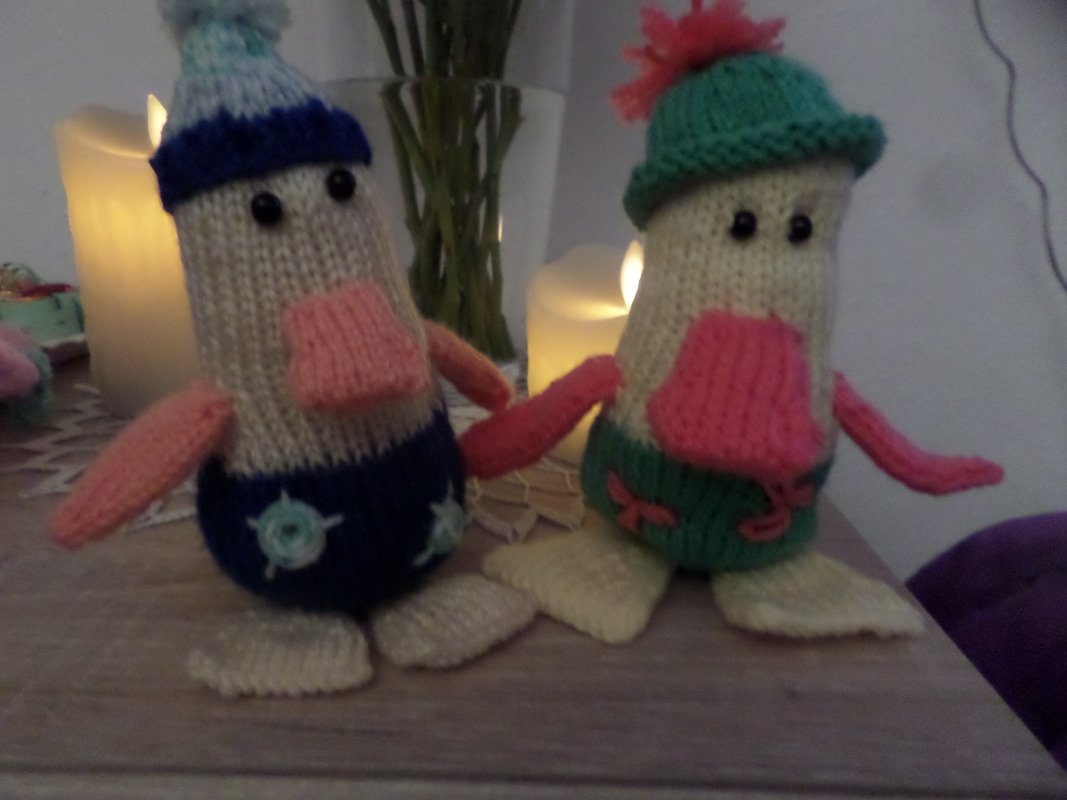 Mini Ducks, "The Stash Gobblers #05", knitting pattern