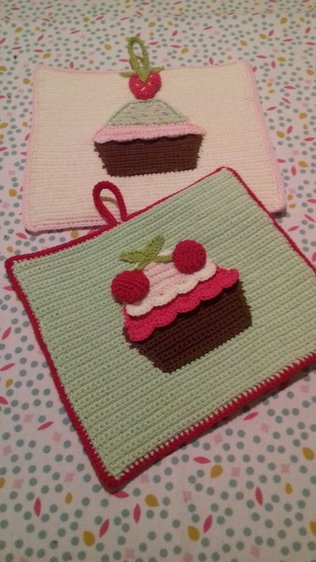 GRATIS- Häkelanleitung Cupcake Set