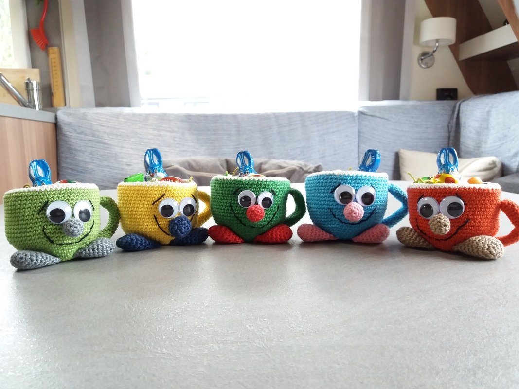Crochet Pattern - cute cups