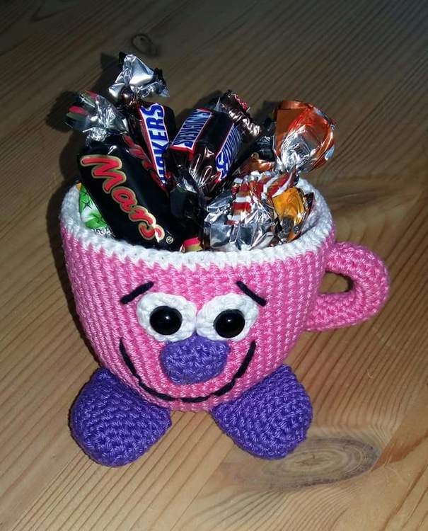 Crochet Pattern - cute cups