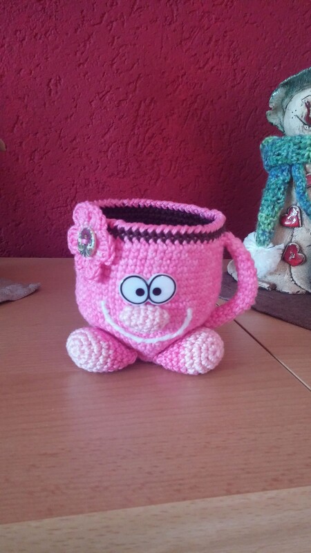 Crochet Pattern - cute cups