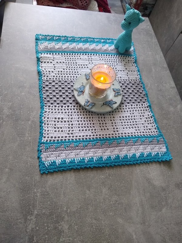 Häkeln / Tischläufer 2 Varianten Glück / Home