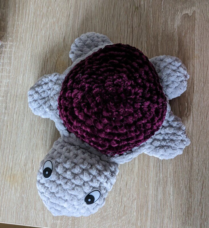 Turtle Keychains, crochet pattern, amigurumi by jennysideenreich
