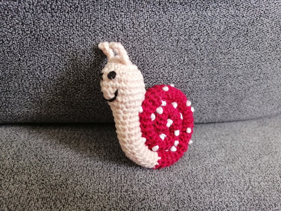 Kleine Schnecke Schlüsselanhänger Häkelanleitung