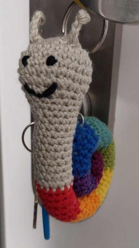 Kleine Schnecke Schlüsselanhänger Häkelanleitung