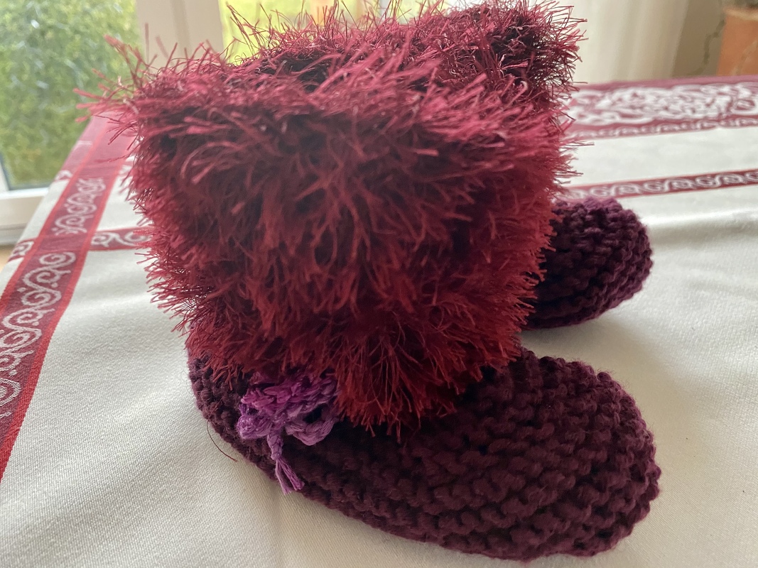 Knitting Pattern – BABY BOOTEES basic – No.168E-3