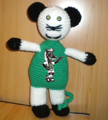 Es hat sehr gut alles geklappt, nur hat meine Maus irgenwie nicht die "richtige Figur" bekommen, aber für das erste Mal ist sie mir gut gelungen.