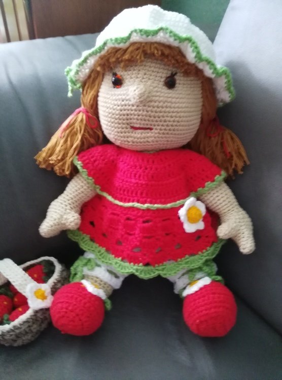 Häkelanleitung Puppe, Ennie Erdbeere