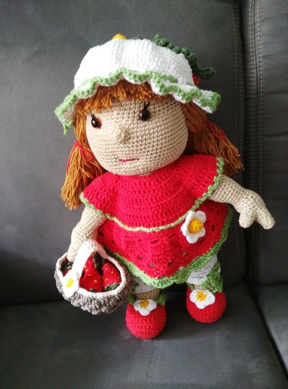 Häkelanleitung Puppe, Ennie Erdbeere
