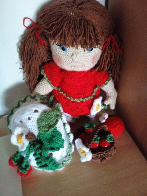 Häkelanleitung Puppe, Ennie Erdbeere