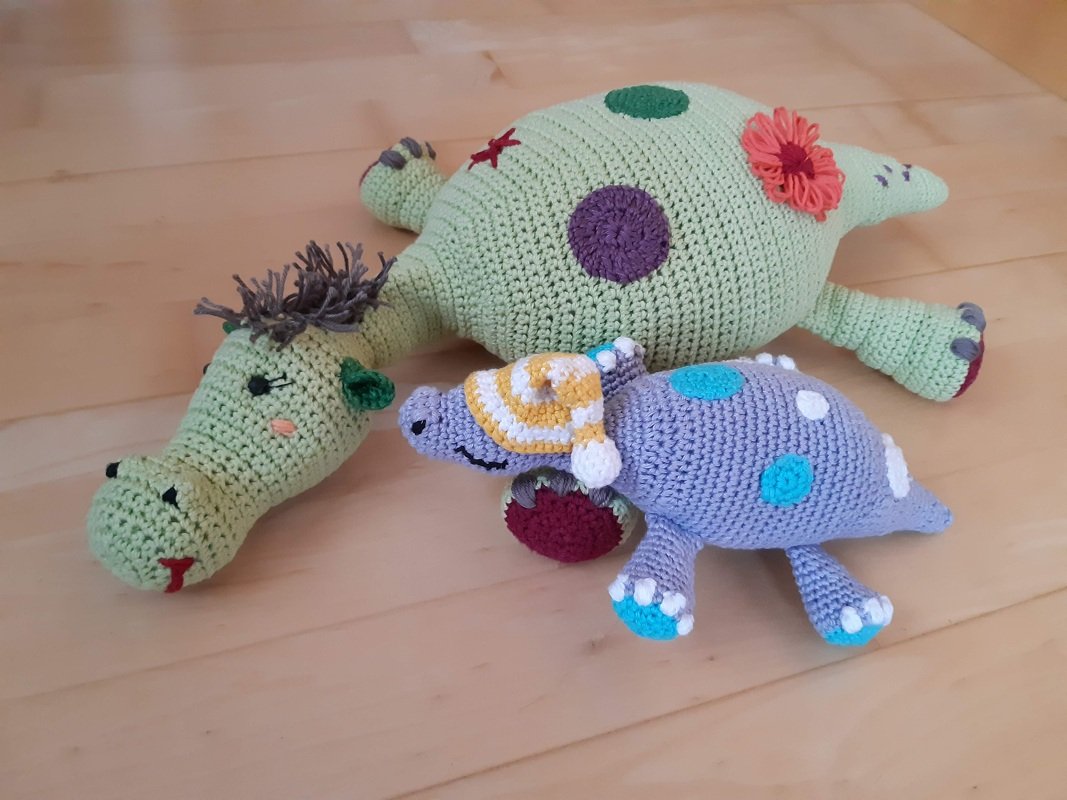 Häkelanleitung "Baby-Schlummerdino" Amigurumi, Kuscheltier